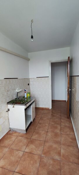 Berceni strada Covazna apartament 2 camere