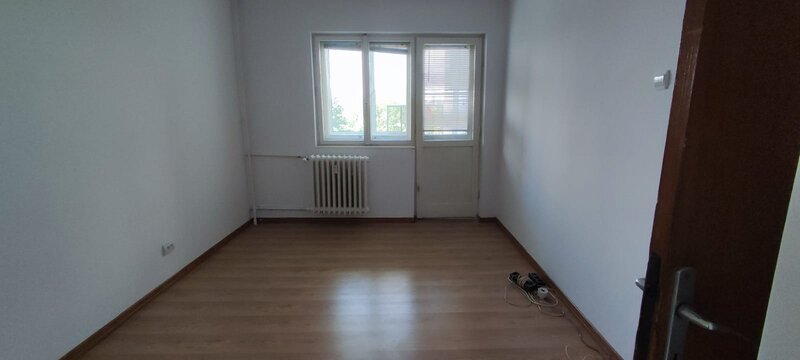 Berceni strada Covazna apartament 2 camere